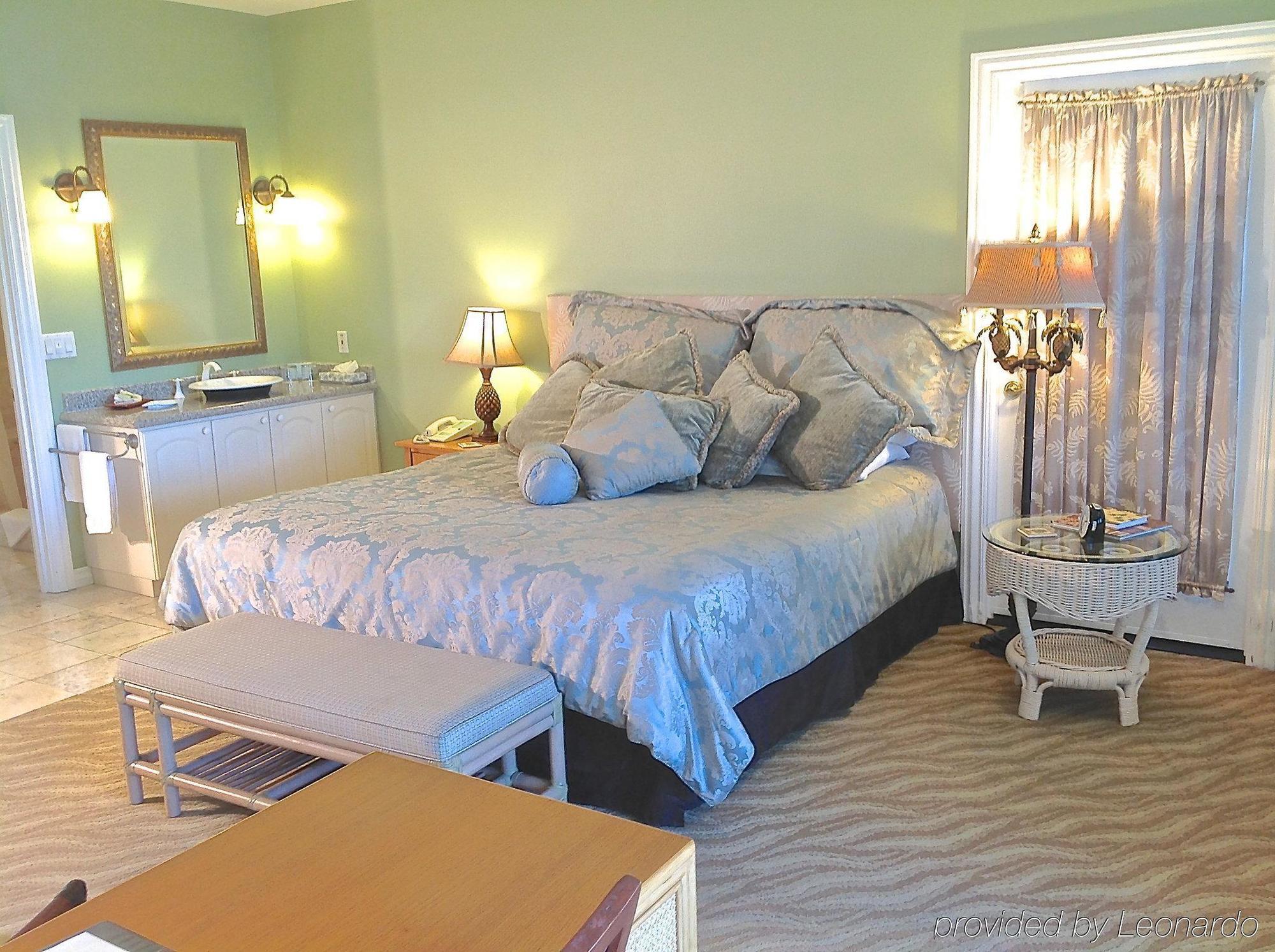 The Palms Cliff House Inn Honomu Extérieur photo