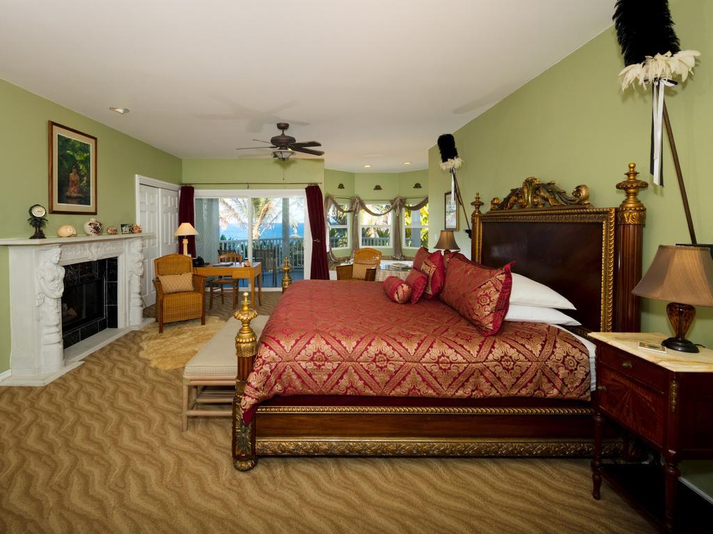 The Palms Cliff House Inn Honomu Extérieur photo