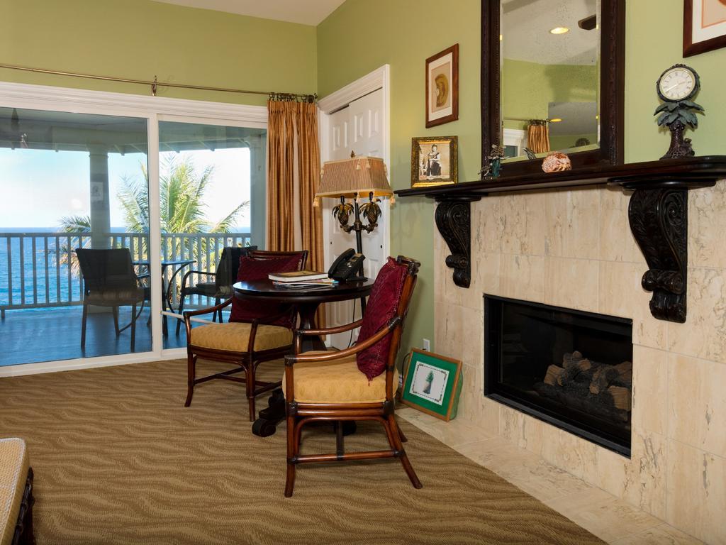 The Palms Cliff House Inn Honomu Extérieur photo
