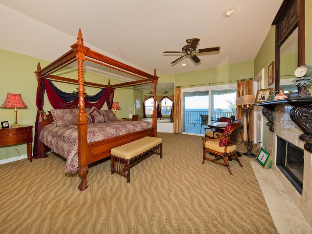 The Palms Cliff House Inn Honomu Extérieur photo