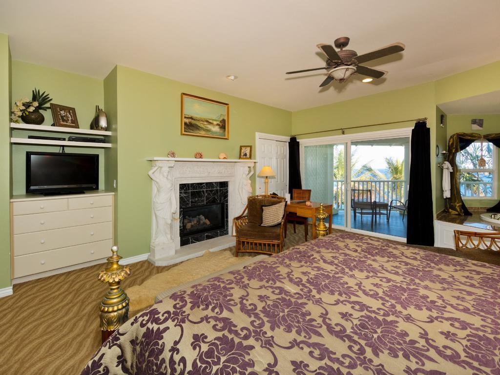 The Palms Cliff House Inn Honomu Extérieur photo